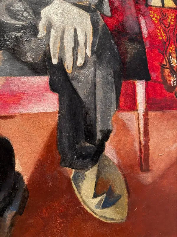 Можно сказать, перед занавесом успела побывать на выставке Шагала.