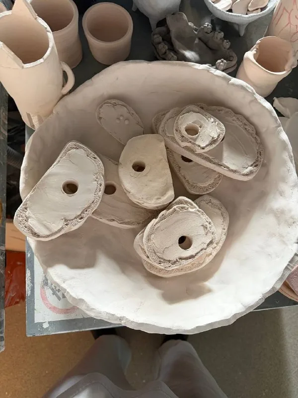 Вчера прихожу красить свои хлеба…